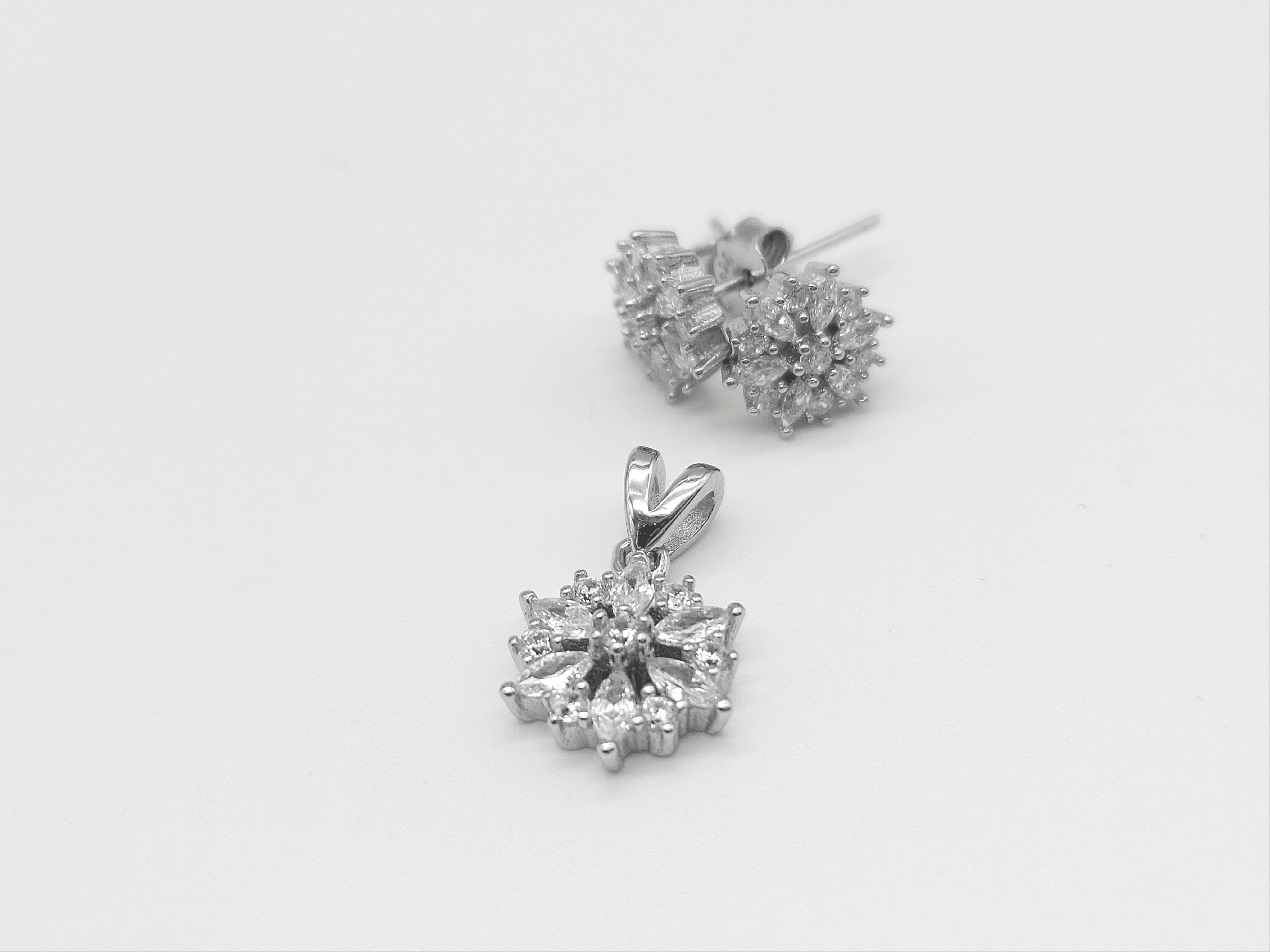Iisfir's Collection - Floral - Sterling Silver Cubic Zirconia Pendant and Stud Earrings Jewelry Set