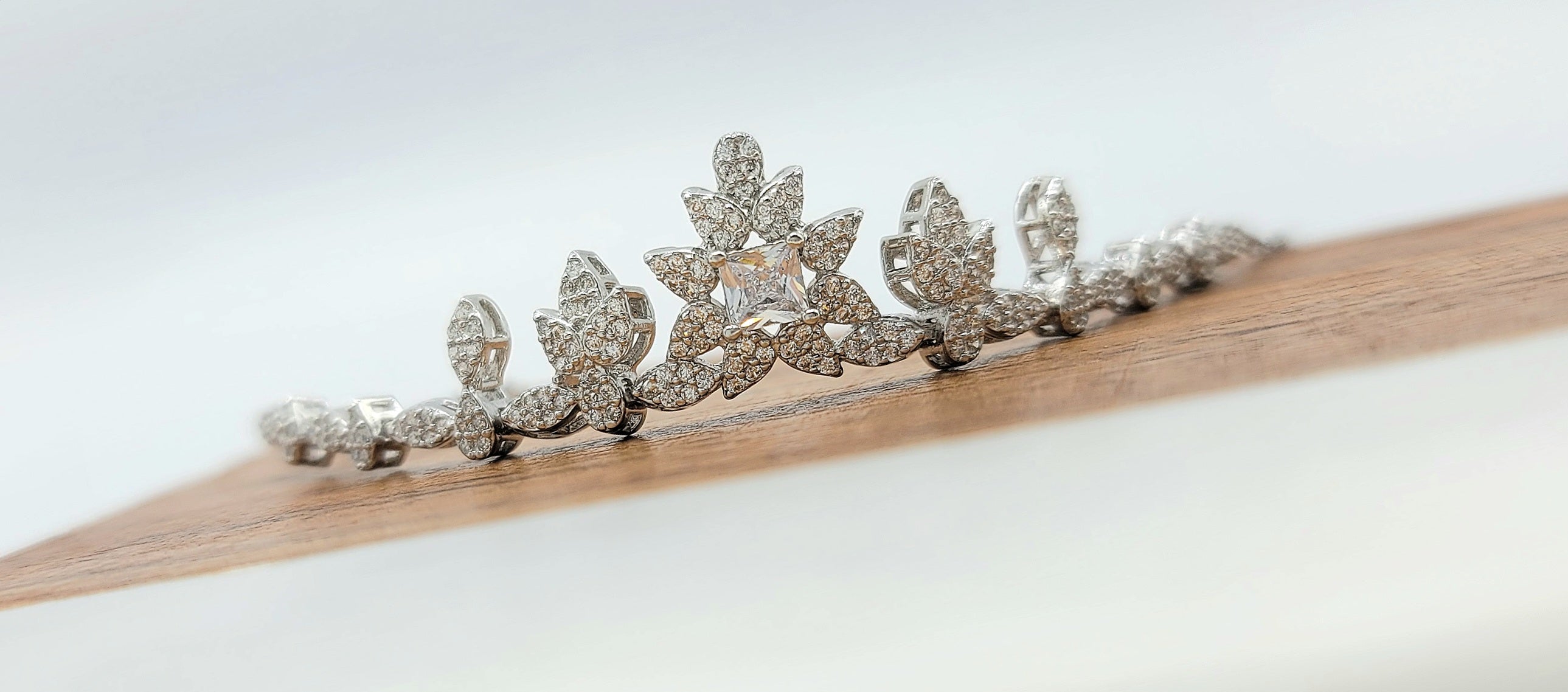 Crown Emblem bracelet