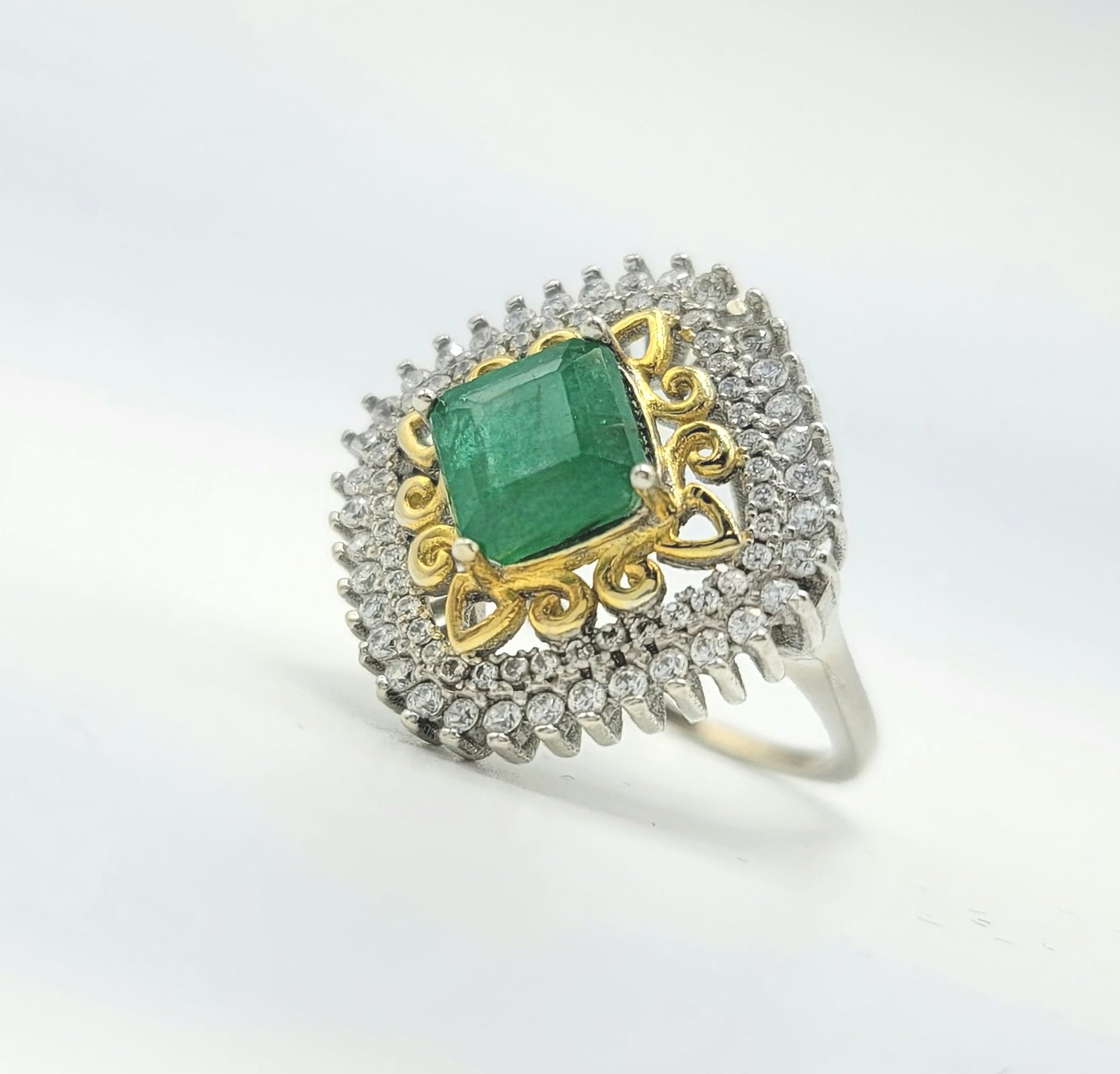 Natural Emerald Emblem